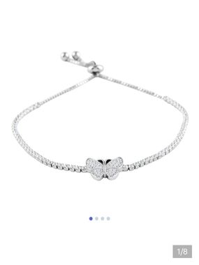 🆕️🦋🦋 Simulated Diamond Butterfly Bracelet in Silvertone 4.24 ctw🦋🦋